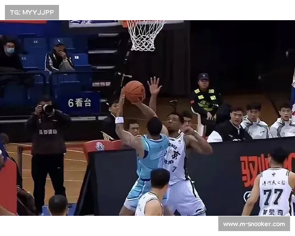 韩旭WNBL盖帽后怒吼振臂，攻防两端统治比赛获MVP欢呼