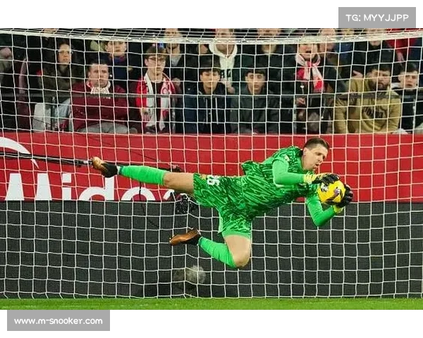 门神霍安·加西亚多次关键扑救力保巴萨零封，陶瓷球场化身个人秀